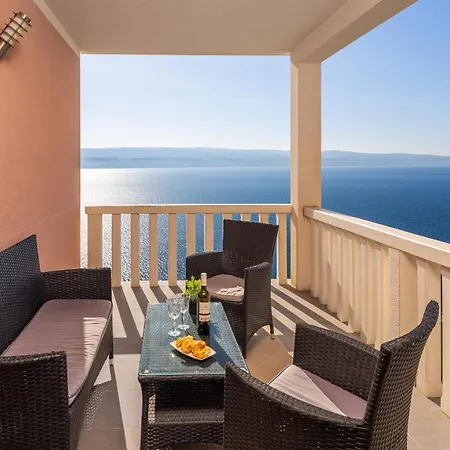 Apartment Seaview Celina